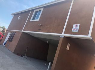 1034 W 42nd Pl, Los Angeles, CA 90037