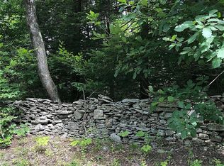 92 Old Stonewall Rd, Hannacroix, NY 12087