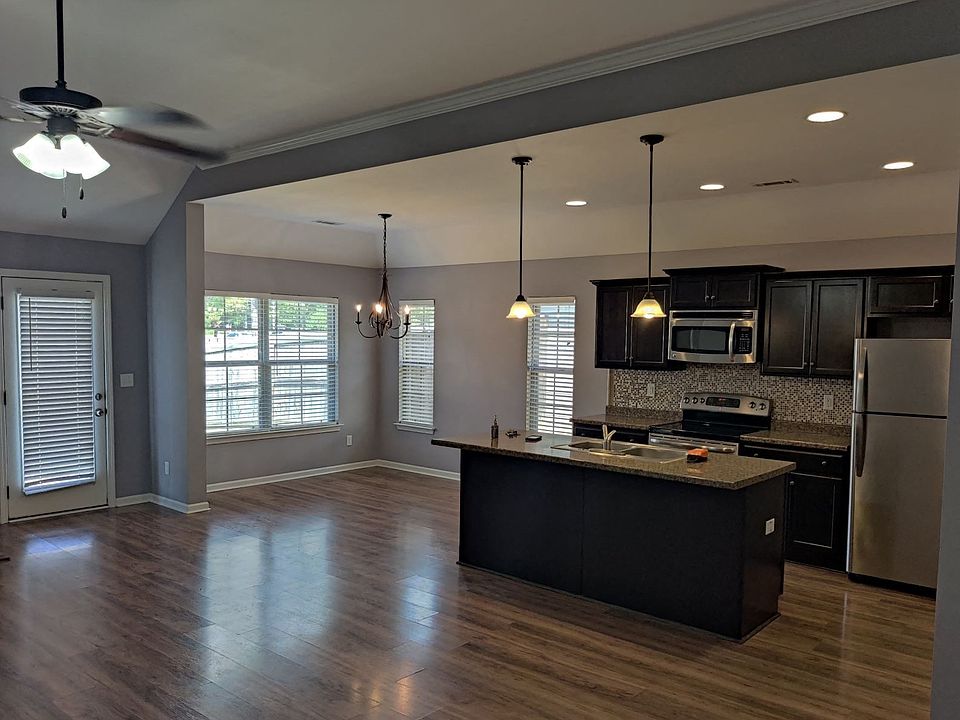 2nd image of 8208 Franklin Ln