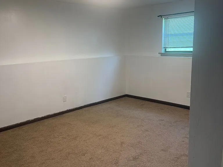 431 Maple Grove Way — Photo 12