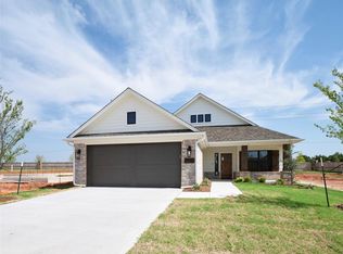 7905 NW 163rd St, Edmond, OK 73013