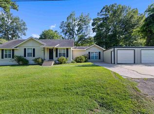 3504 Eastmoor Dr, Marshall, TX 75672