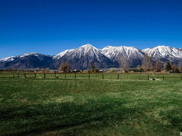 1231 Waterloo Ln, Gardnerville, NV 89460