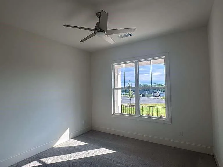 5365 Travers Ln — Photo 22