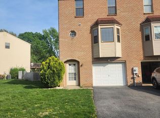 460 Vera Cir, Bethlehem, PA 18017