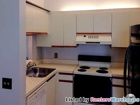 5th image of 10790 NW 14th St APT 198