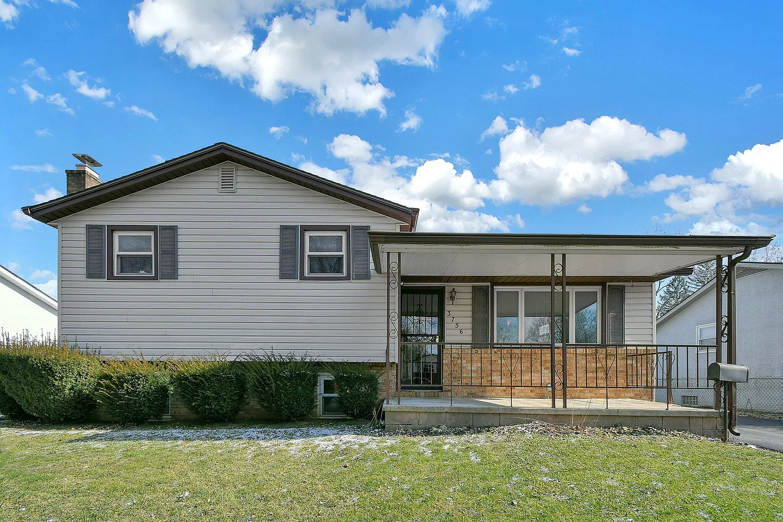 3756 Beechton Rd photo 1