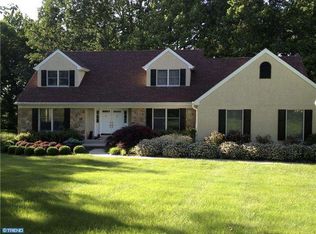 55 Penn Oaks Dr, West Chester, PA 19382