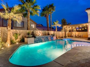 2062 Hidden Hollow Ln, Henderson, NV 89012