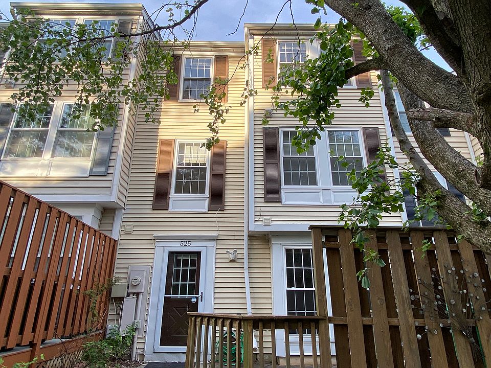 1st image of 525 Pensacola Dr