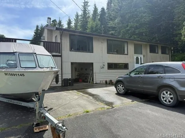8335 Camelot Rd, Pt Hardy, BC V0N 2P0
