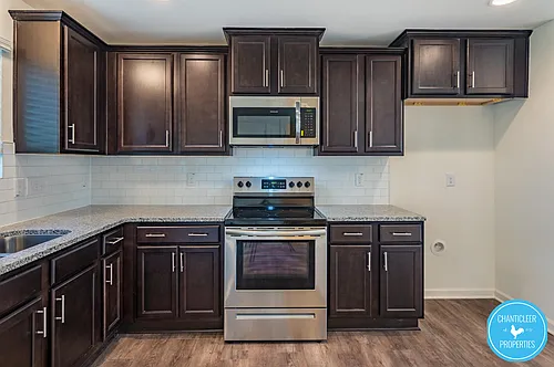 536 Hobkirks St #1 Photo 1