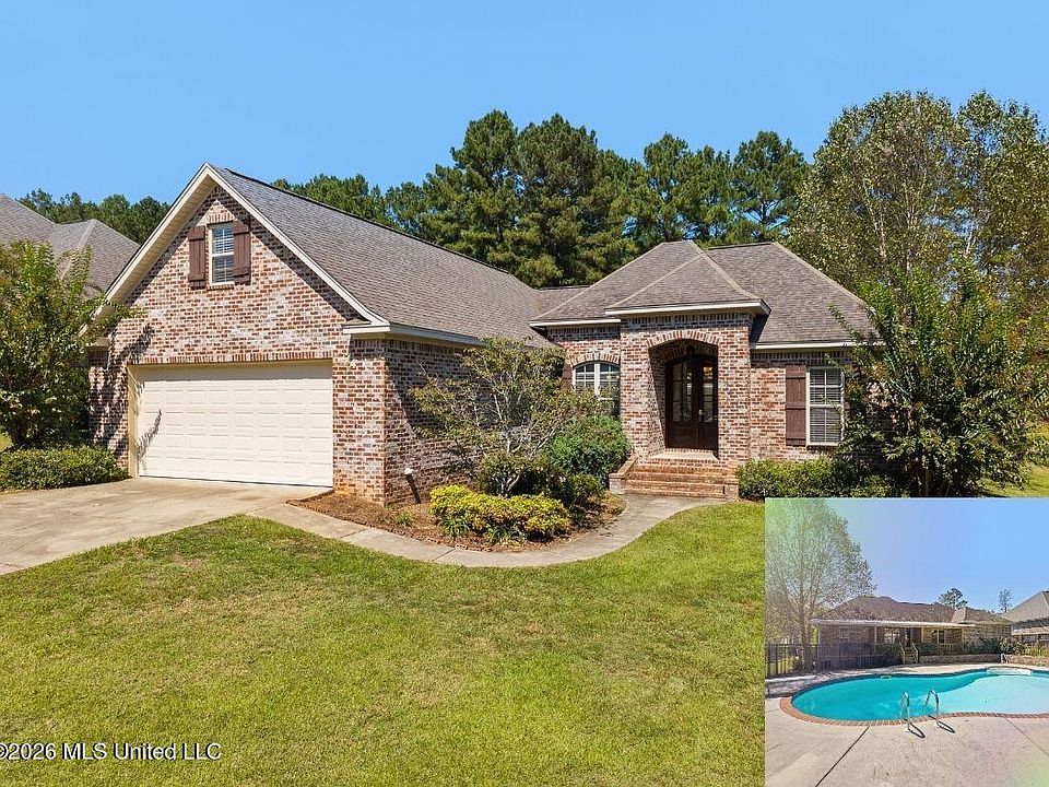 1st image of 74 Bellepointe Cir