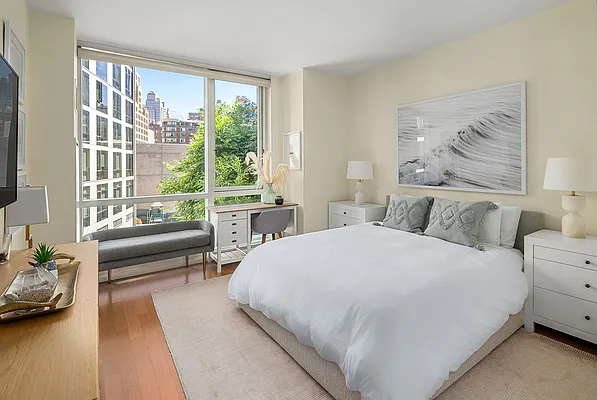 Sold by Compass | media 5