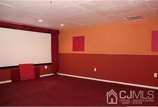 5th image of 311 Moonlight Dr