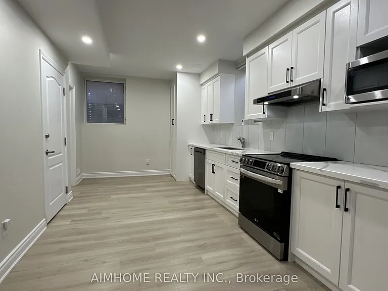 4 Flagg Ave #BASEMENT — Photo 7