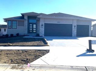 13627 Granada Dr, Leawood, KS 66224