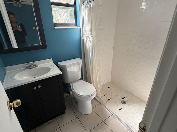 5th image of 3815 Cambay St
