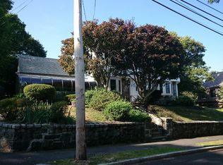 240 Wolcott Rd, Brookline, MA 02467
