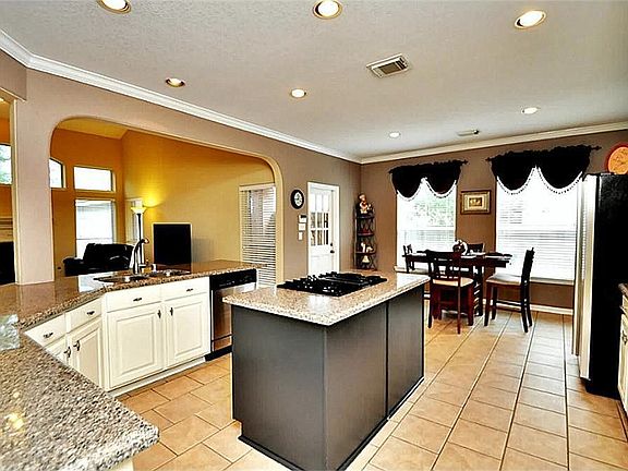 KITCHEN UPDATED WITH GRANITE