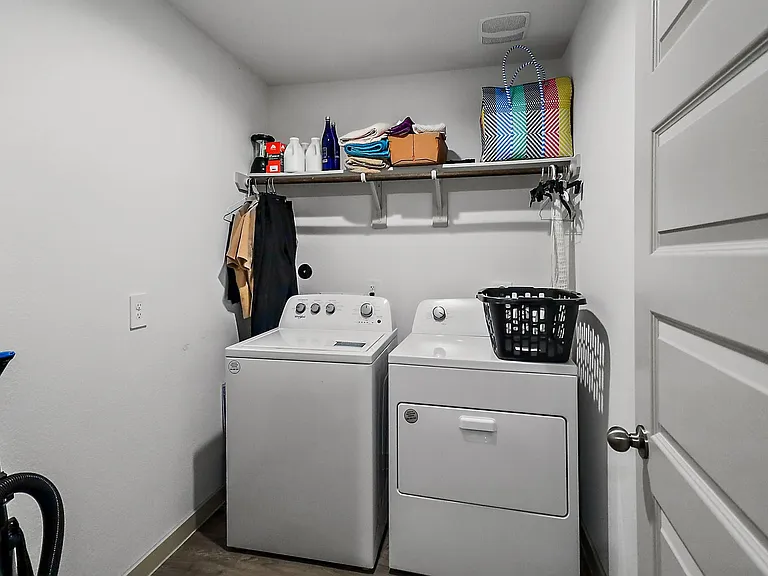 14814 Cold Water Dr — Photo 22