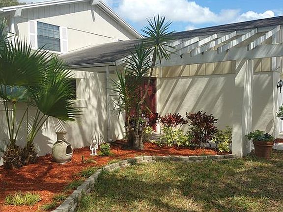 3rd image of 4417 Larkfield Ln
