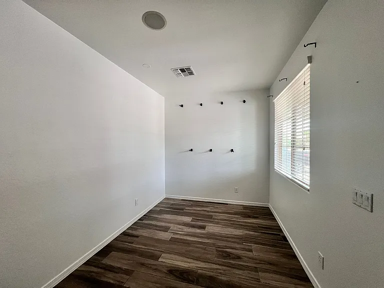 11045 E Starkey Ave — Photo 9