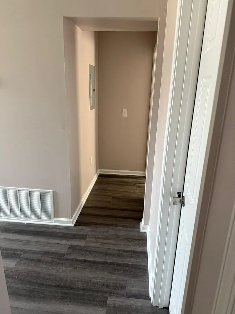 5811 Hillen Rd — Photo 3
