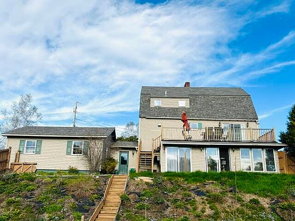 3rd image of 28 Messina Drive