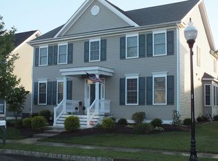 9 Collington St, Chesterfield, NJ 08515
