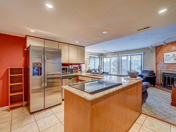 5th image of 120 Sailors Cove Dr Unit 1307