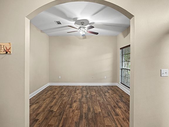 3rd image of 497 Symphony Way