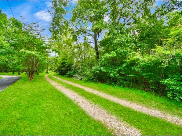 13891 Creighton Rd, Conroe, TX 77302