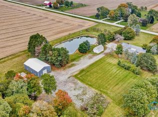1421 N Berkey Southern Rd, Swanton, OH 43558