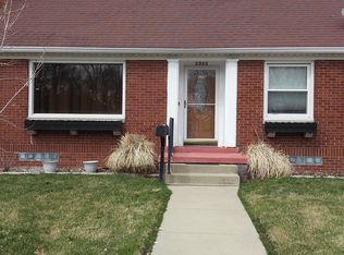 2303 W Sherman Ave, Peoria, IL