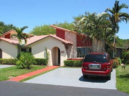 1st image of 2210 Malaga Ct