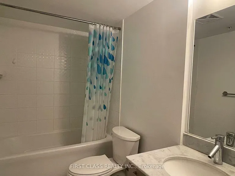 68 Abell St #605 — Photo 12