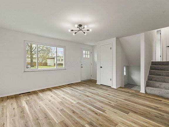 5th image of 1139 Jonson Ct