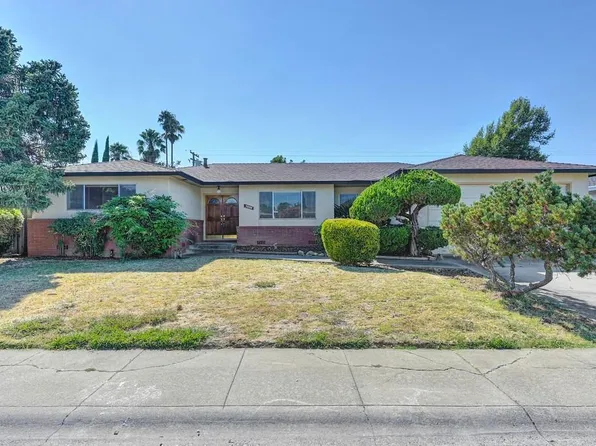7326 Camino Del Rey St, Sacramento, CA 95831