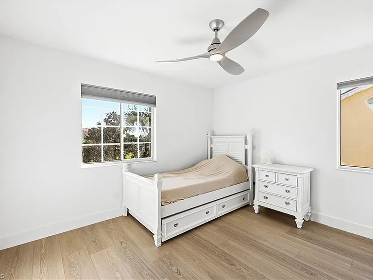 7707 Jewel Ln #201 — Photo 5