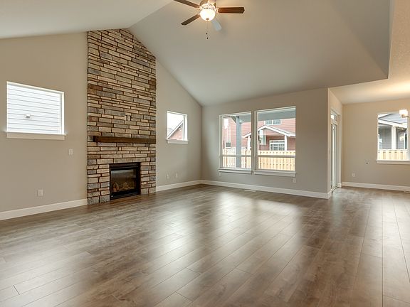 7th image of this home