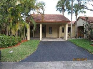 16213 Laurel Dr #20, Weston, FL 33326