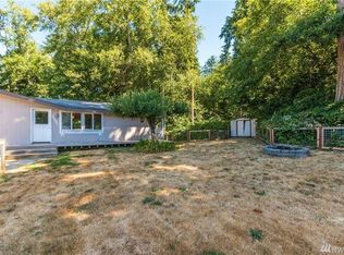 2897 Longhouse Ln, Clinton, WA 98236