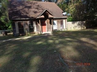 2412 Gill Rd, Mobile, AL 36605