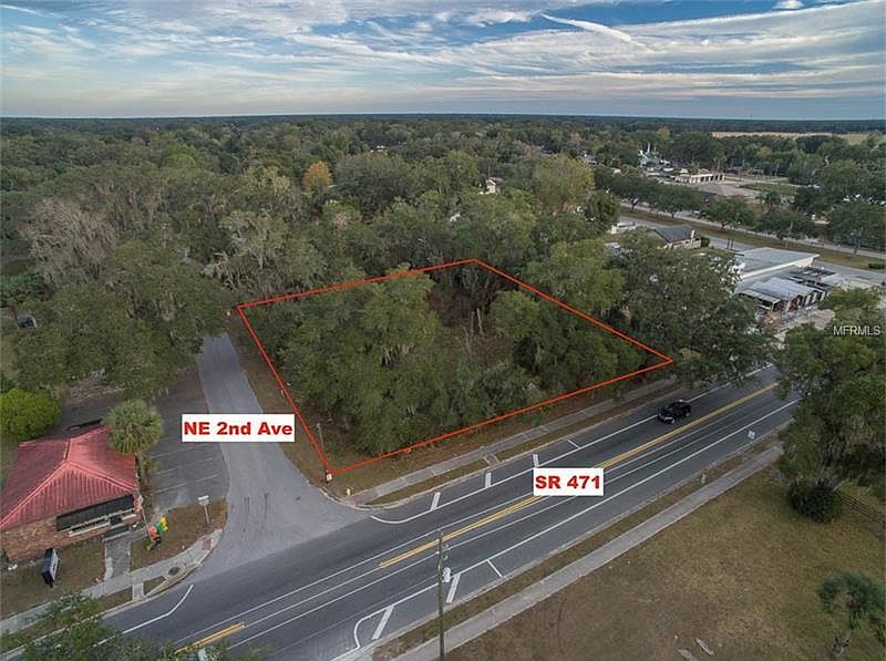 2nd image of 181 N Market Blvd