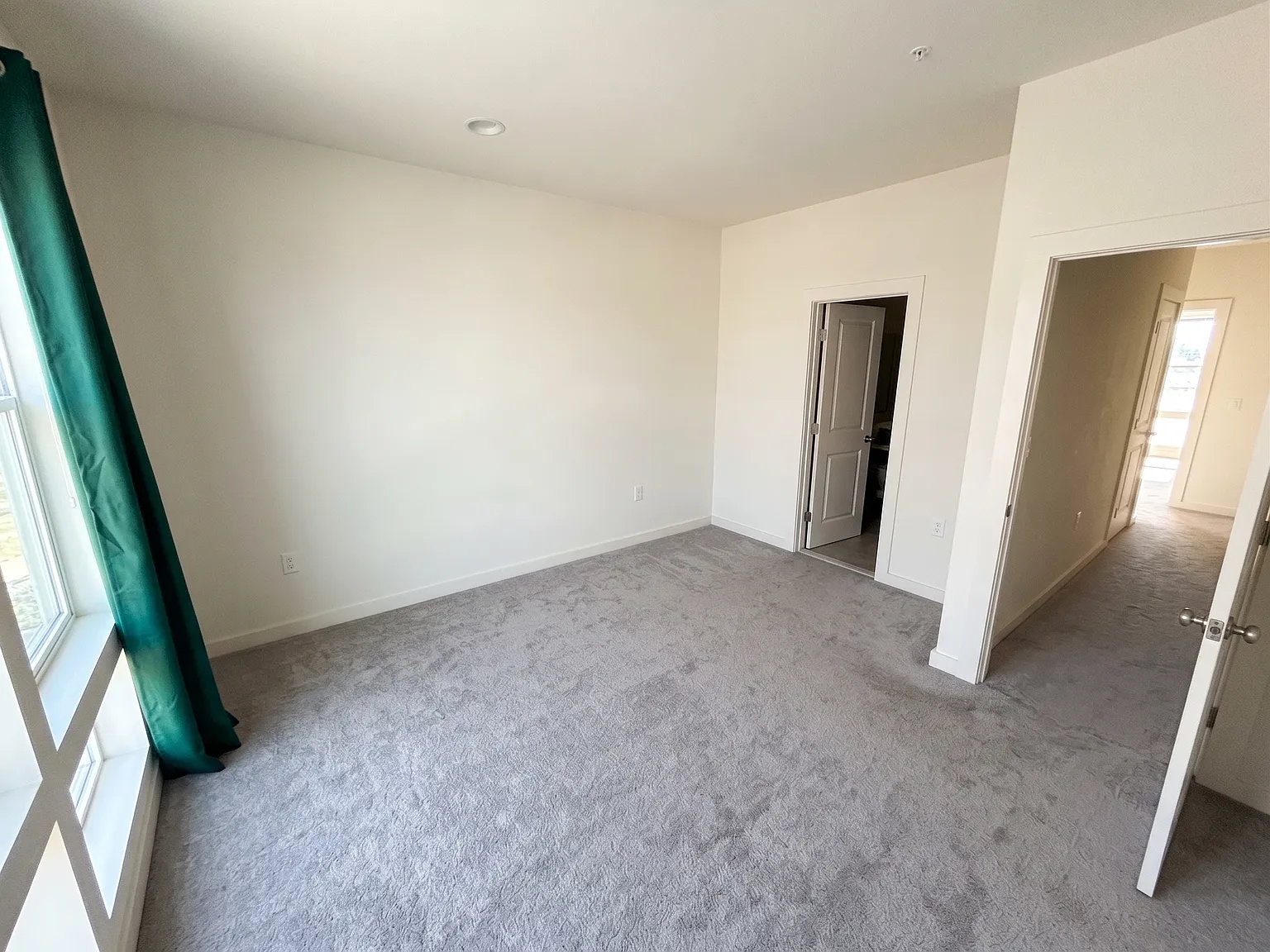 1463 Wheyfield Drive - 1 — Photo 3