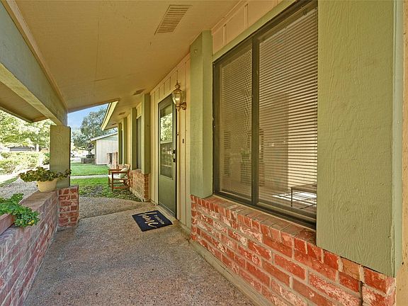 3rd image of 9600 Blue Creek Ln