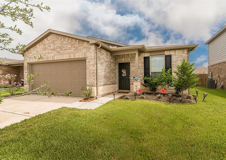 1st image of 13915 Mystic Shores Ln