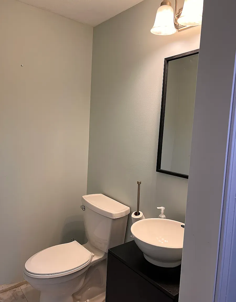 2 bed, 1.5 bath, 1204 sqft, $2,195 — Photo 3