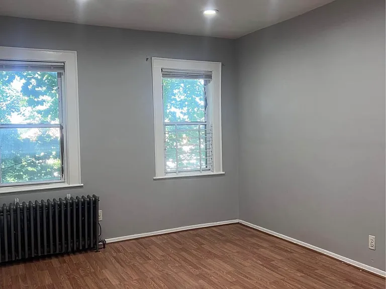 37 Chester Pl #1 — Photo 8